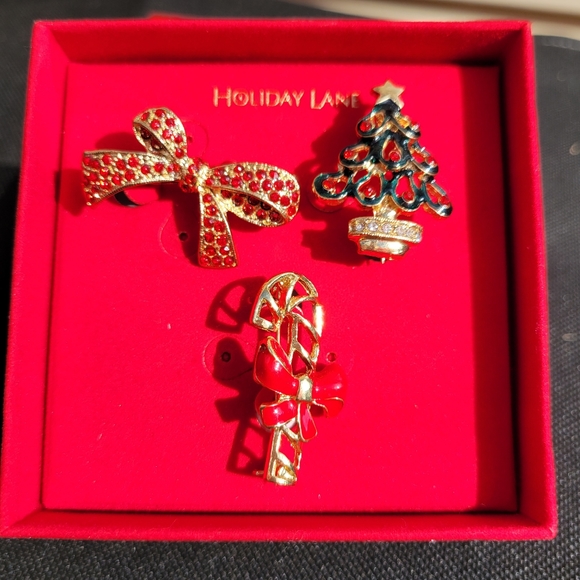 Macy's Holiday Lane Brooch Set ~ NIB ~ Christmas Tree Bow Candy Cane ~ Cute! - Picture 2 of 14
